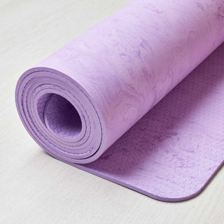 INITIA yogamat met detail van de gripstructuur
