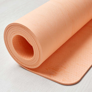 INITIA yogamat met detail van de gripstructuur